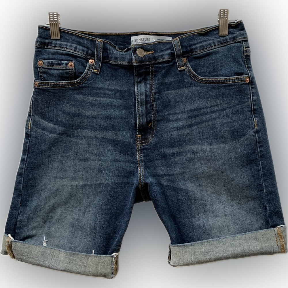 LEVI’S Signature Jean Shorts